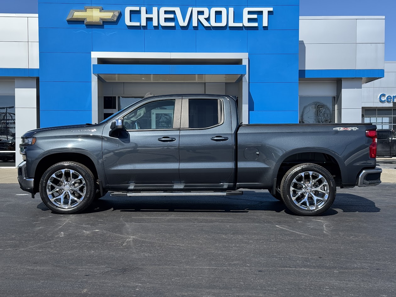 2019 Chevrolet Silverado 1500 Vehicle Photo in BOONVILLE, IN 47601-9633