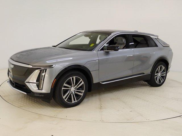 2025 Cadillac LYRIQ Vehicle Photo in PINEVILLE, NC 28134-8495