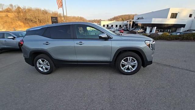 2024 GMC Terrain Vehicle Photo in Pleasant Hills, PA 15236