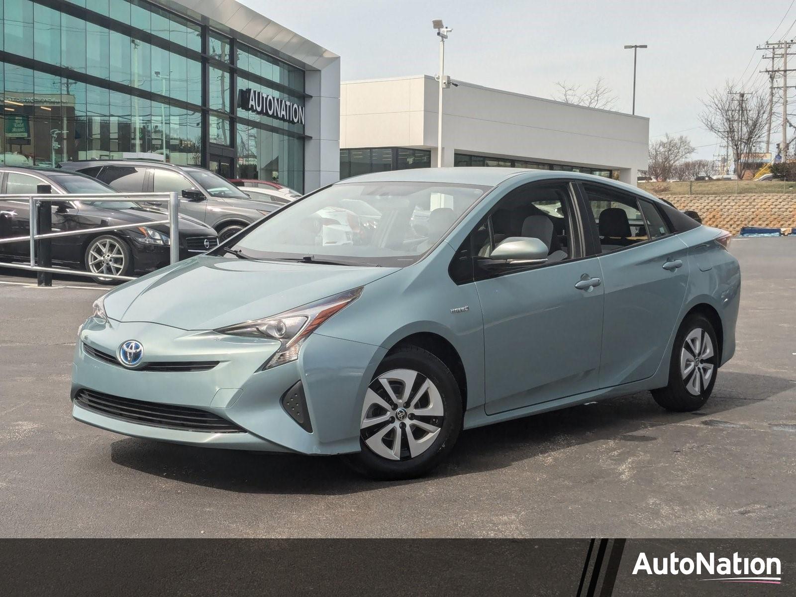 2016 Toyota Prius Vehicle Photo in Cockeysville, MD 21030-2508
