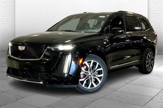 2025 Cadillac XT6 Vehicle Photo in KANSAS CITY, MO 64114-4545