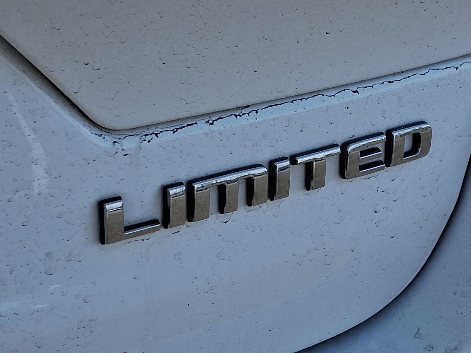 2022 Jeep Grand Cherokee Vehicle Photo in Trevose, PA 19053