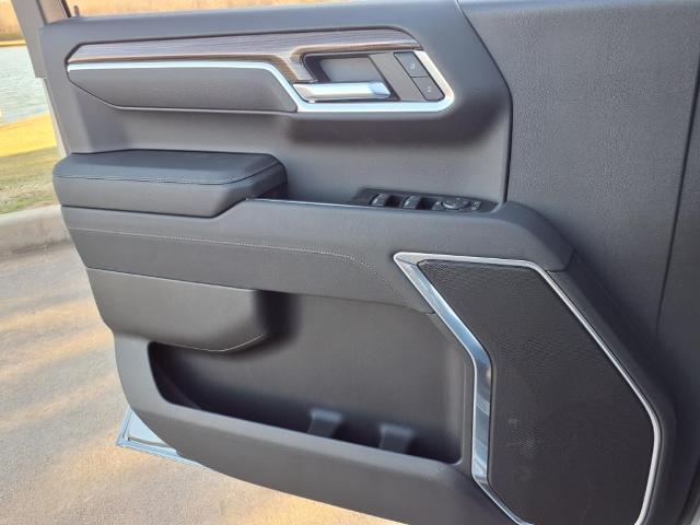 2025 Chevrolet Silverado 1500 Vehicle Photo in Denton, TX 76205