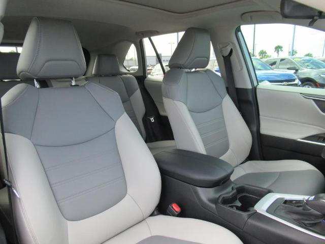 2021 Toyota RAV4 Vehicle Photo in LEESBURG, FL 34788-4022