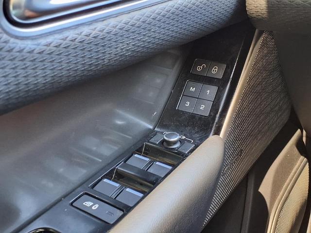 2018 Land Rover Range Rover Velar Vehicle Photo in TAMPA, FL 33612-3404