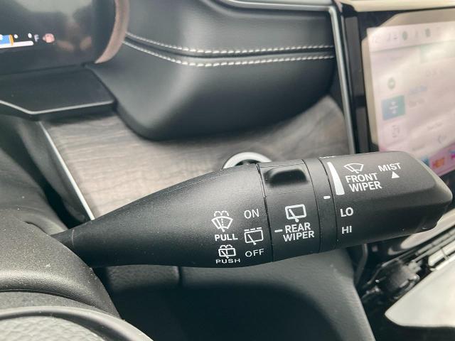 2025 Jeep Grand Cherokee L Vehicle Photo in Kaukauna, WI 54130