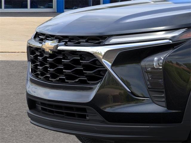 2025 Chevrolet Trax Vehicle Photo in ENGLEWOOD, CO 80113-6708