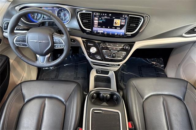 2023 Chrysler Pacifica Vehicle Photo in ELK GROVE, CA 95757-8703