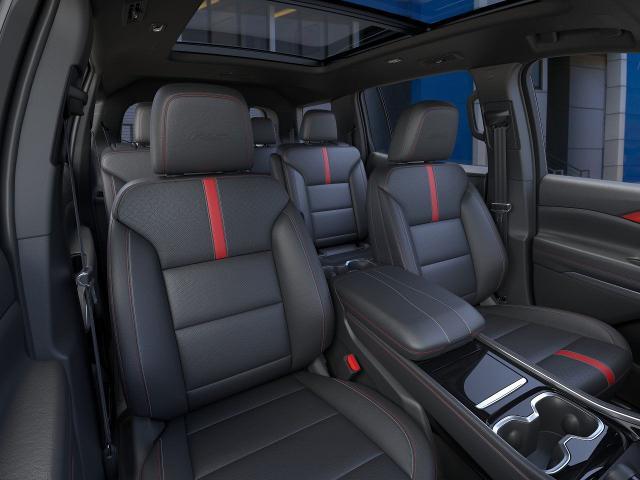 2025 Chevrolet Traverse Vehicle Photo in KANSAS CITY, MO 64114-4502