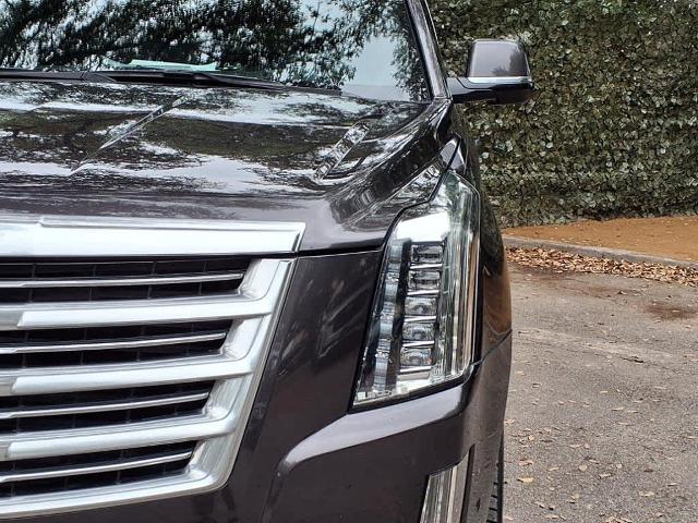 2018 Cadillac Escalade ESV Vehicle Photo in San Antonio, TX 78230-1001