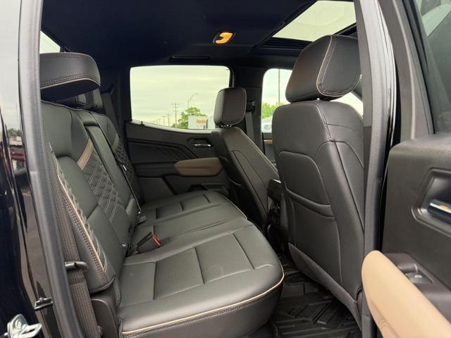 2025 GMC Canyon Vehicle Photo in COLUMBIA, MO 65203-3903