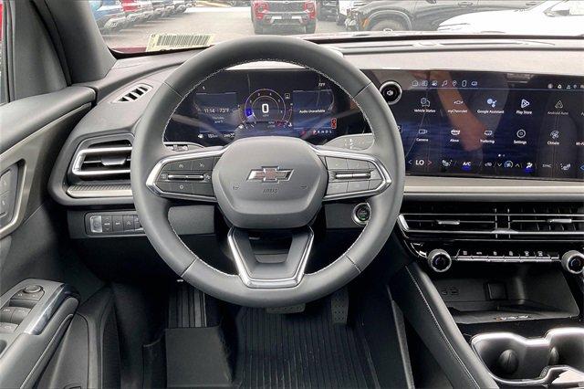 2025 Chevrolet Traverse Vehicle Photo in INDEPENDENCE, MO 64055-1314