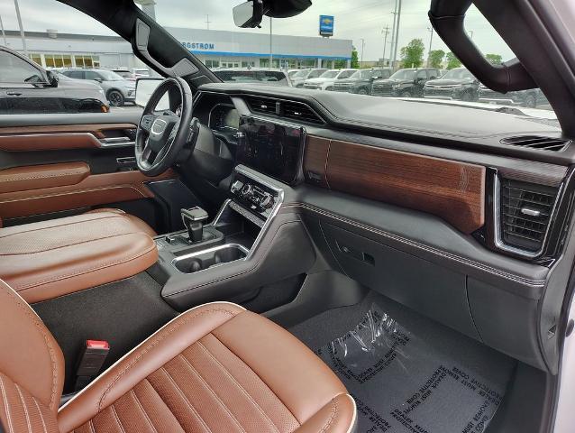 2023 GMC Sierra 1500 Vehicle Photo in GREEN BAY, WI 54304-5303