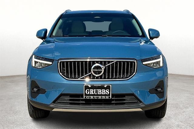 2023 Volvo XC40 Vehicle Photo in Grapevine, TX 76051