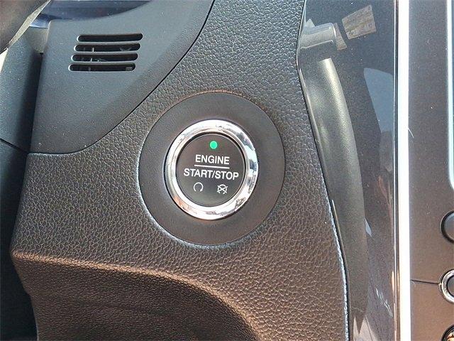 2017 Ford Explorer Vehicle Photo in Willow Grove, PA 19090