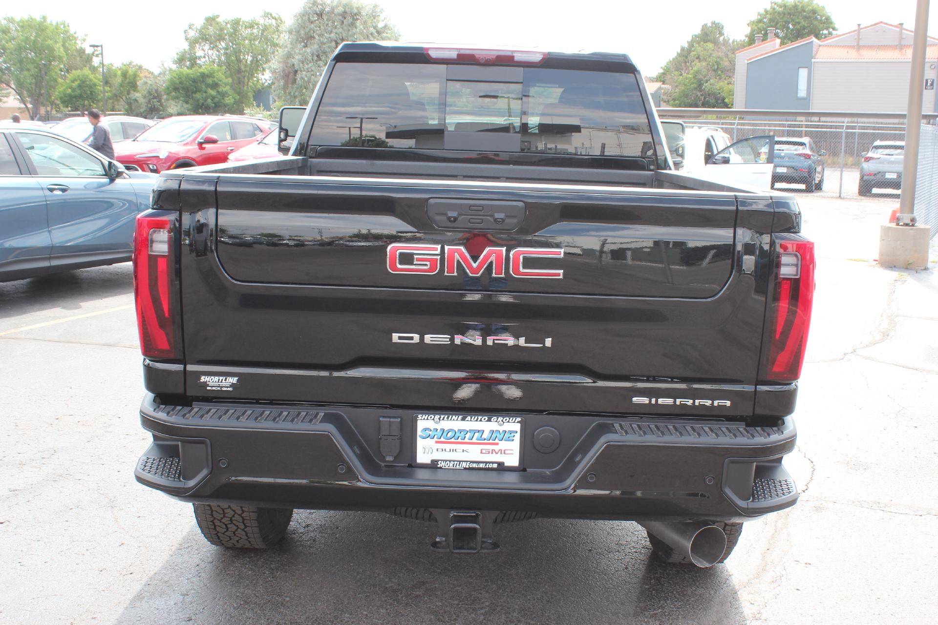 2025 GMC Sierra 2500 HD Vehicle Photo in AURORA, CO 80012-4011