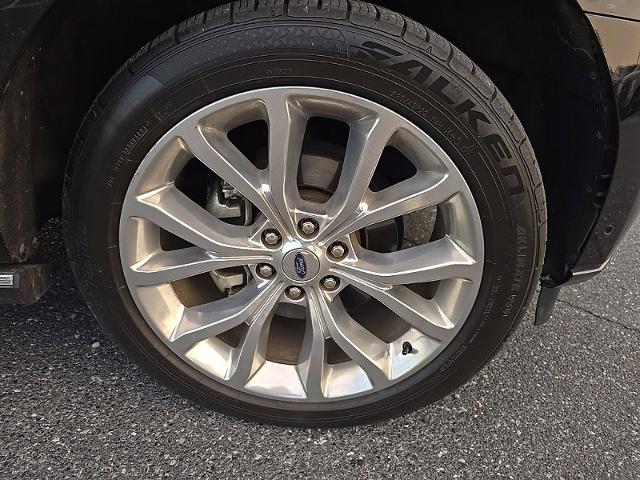 2019 Ford Expedition Max Vehicle Photo in HARRISBURG, PA 17111-1033