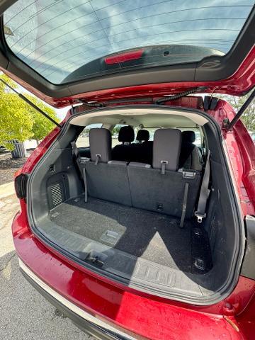 2017 Nissan Pathfinder Vehicle Photo in Lees Summit, MO 64086