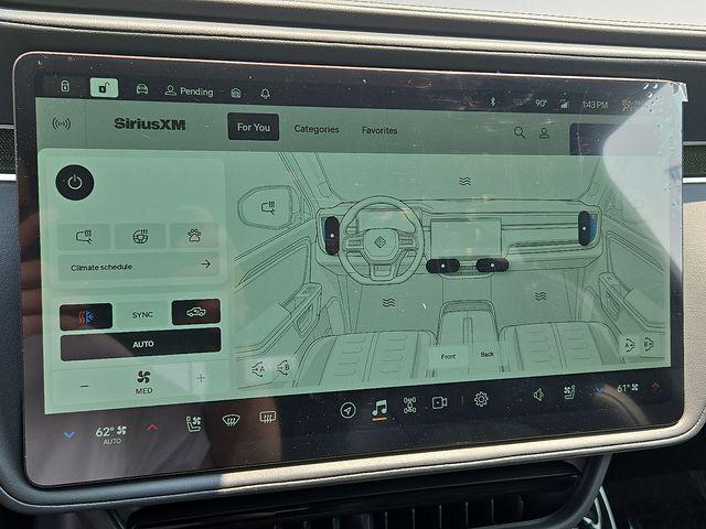 2025 Rivian R1T Vehicle Photo in WATERTOWN, CT 06795-3318