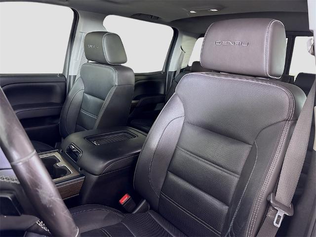 2018 GMC Sierra 2500 HD Vehicle Photo in PUYALLUP, WA 98371-4149