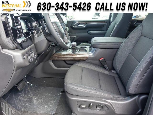 2025 Chevrolet Silverado 1500 Vehicle Photo in AURORA, IL 60503-9326
