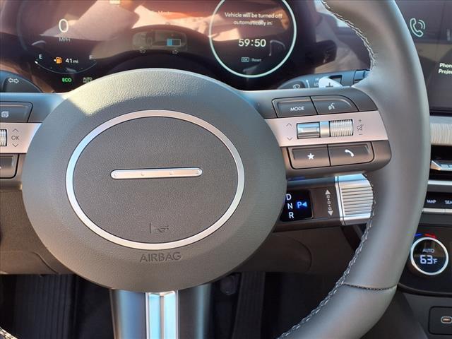 2025 Hyundai SONATA Hybrid Vehicle Photo in Peoria, IL 61615