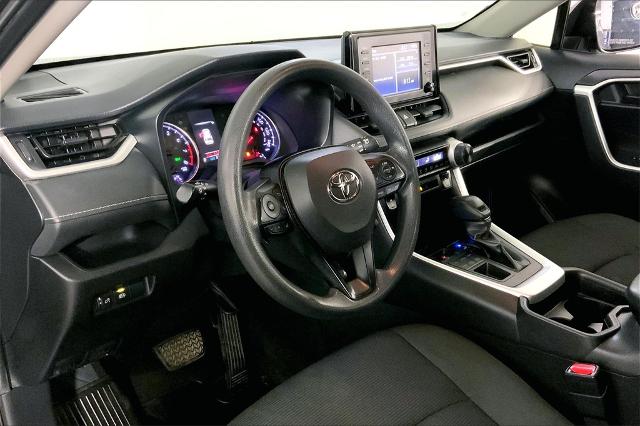 2019 Toyota RAV4 Vehicle Photo in Lees Summit, MO 64086