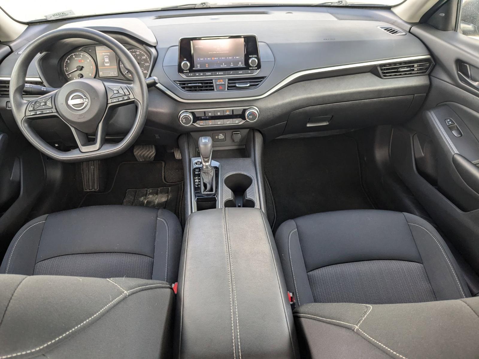 2024 Nissan Altima Vehicle Photo in Seguin, TX 78155