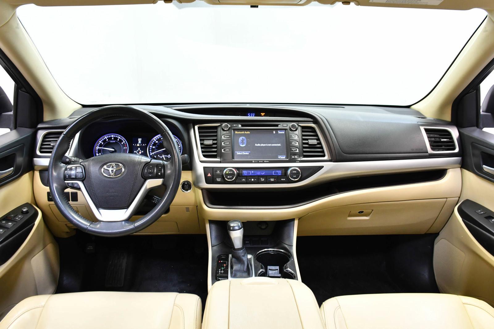 2016 Toyota Highlander Vehicle Photo in DALLAS, TX 75235