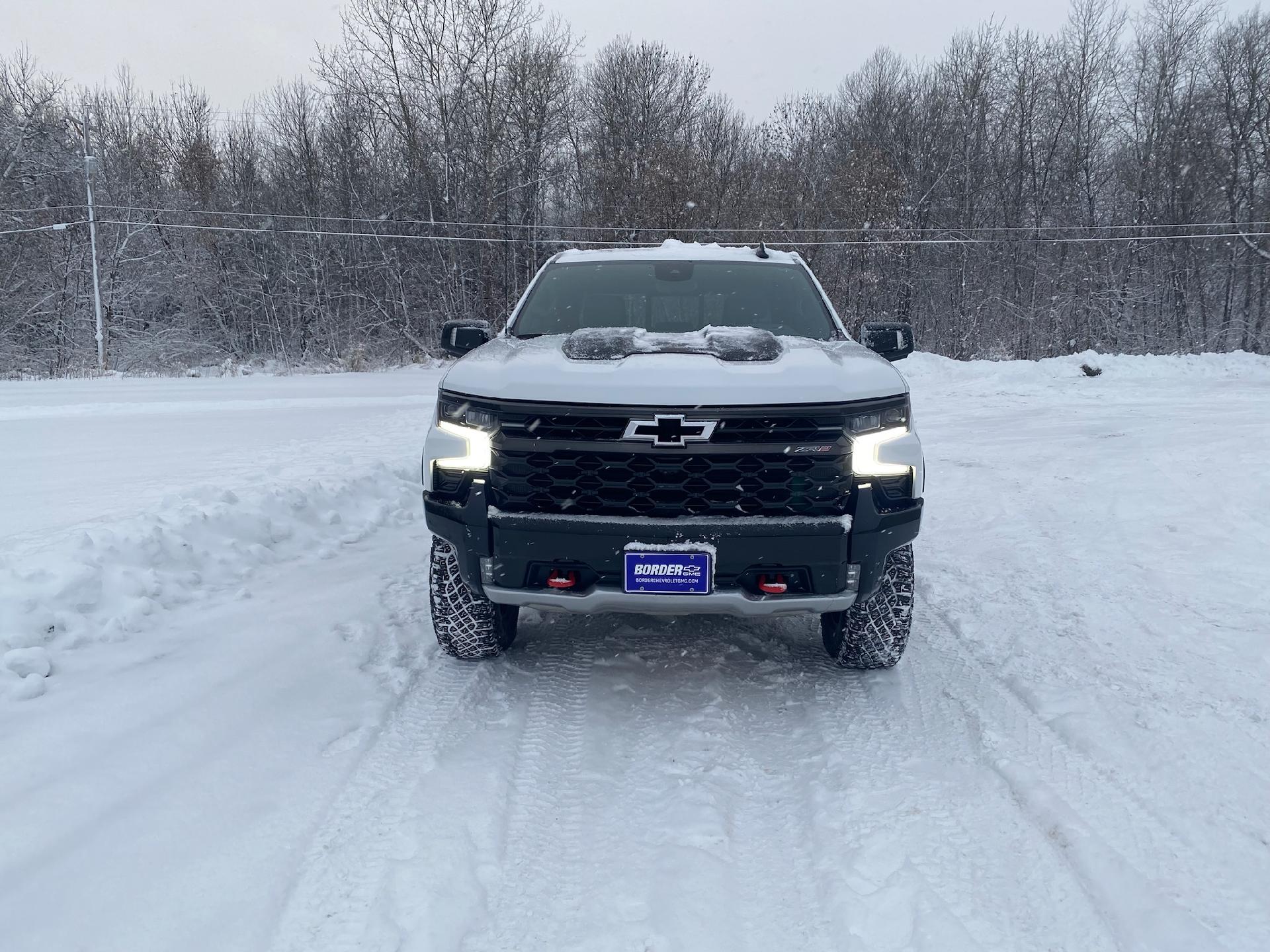 Used 2023 Chevrolet Silverado 1500 ZR2 with VIN 3GCUDHEL7PG125140 for sale in International Falls, Minnesota