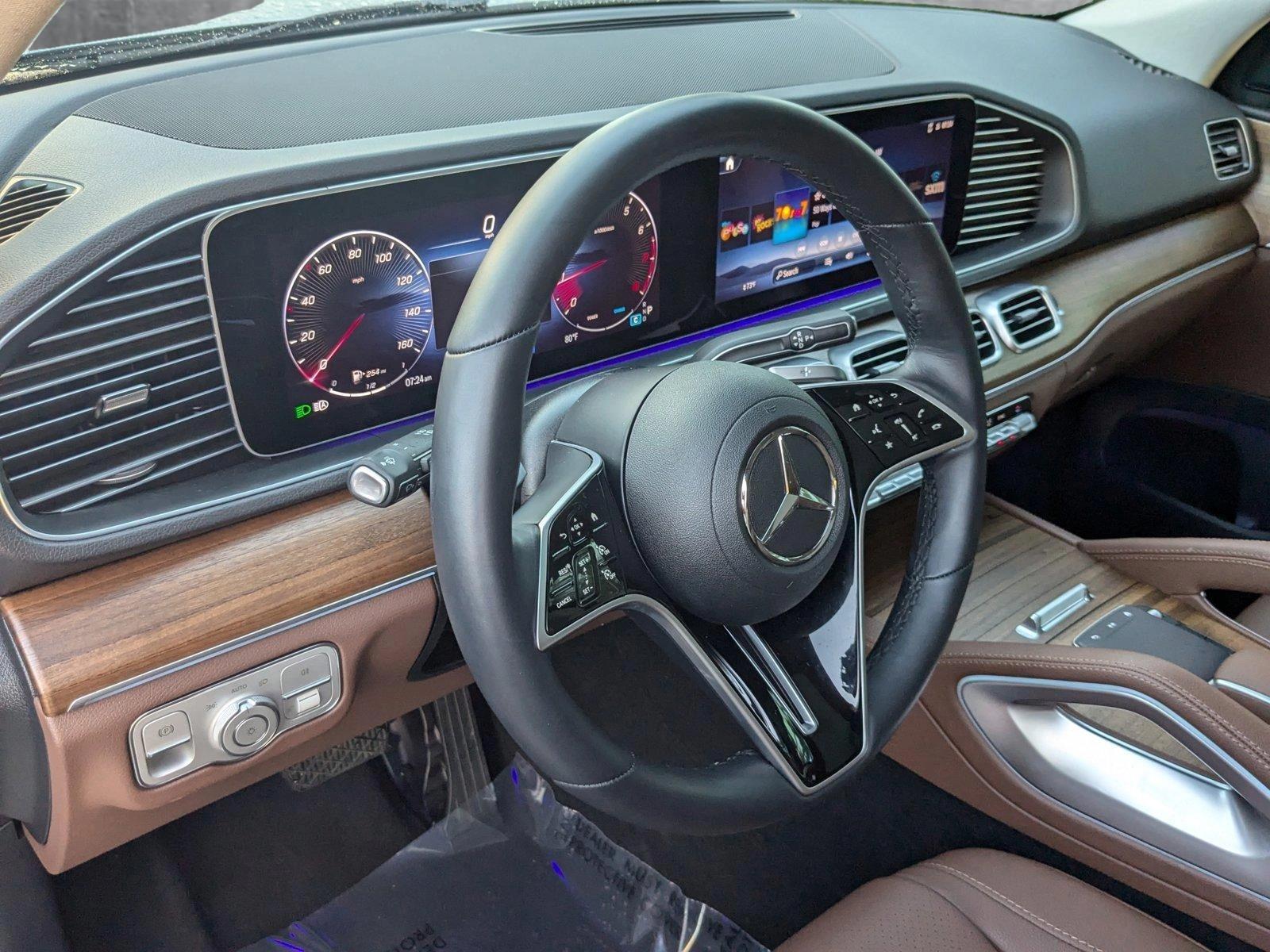 2024 Mercedes-Benz GLE Vehicle Photo in Miami, FL 33169