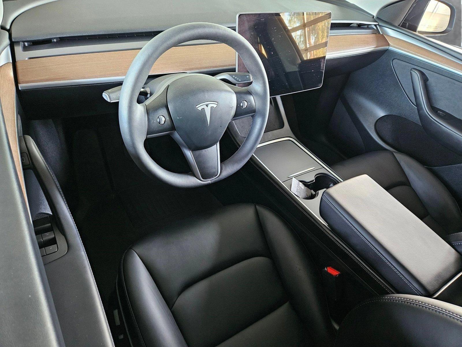 2024 Tesla Model Y Vehicle Photo in Henderson, NV 89014