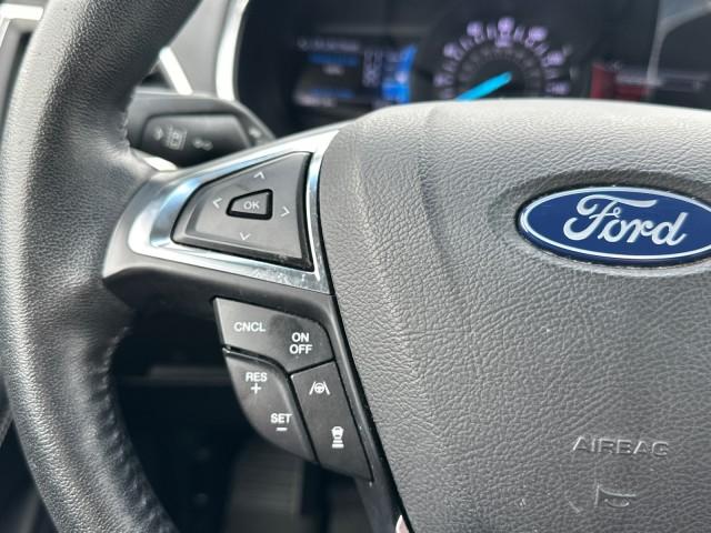 2019 Ford Edge Titanium photo 28