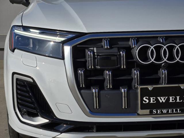 2025 Audi Q7 Vehicle Photo in SUGAR LAND, TX 77478