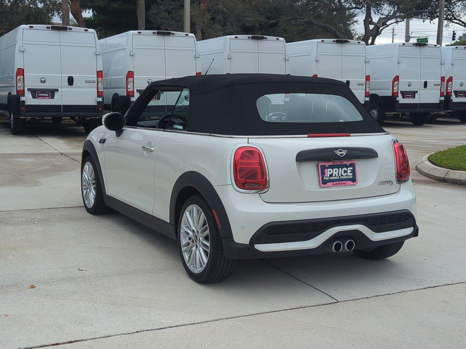 2024 MINI Cooper S Convertible Vehicle Photo in Pembroke Pines, FL 33027