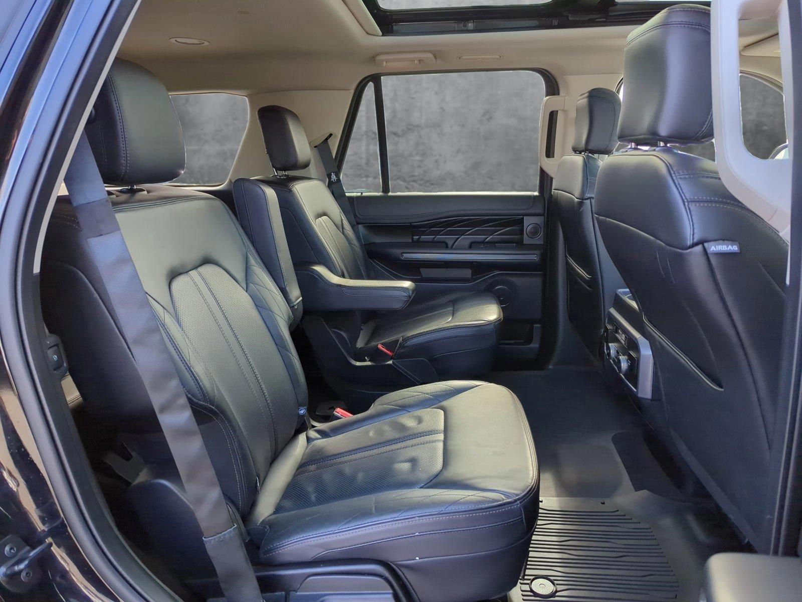 2019 Ford Expedition Vehicle Photo in Memphis, TN 38133