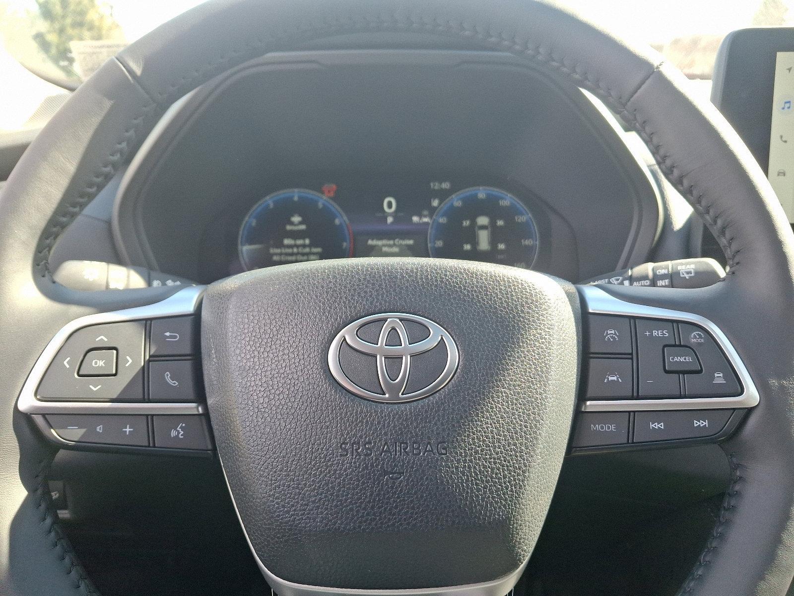 2025 Toyota Grand Highlander Vehicle Photo in Trevose, PA 19053