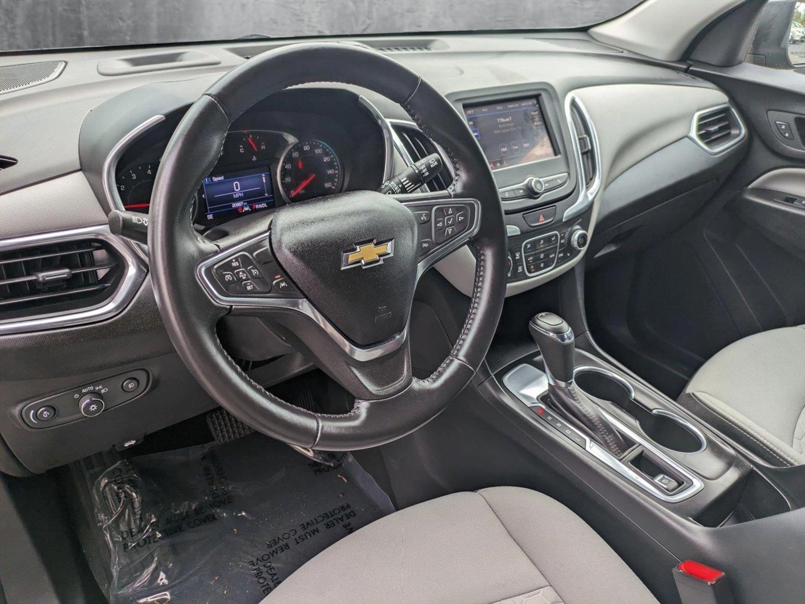 2020 Chevrolet Equinox Vehicle Photo in GREENACRES, FL 33463-3207