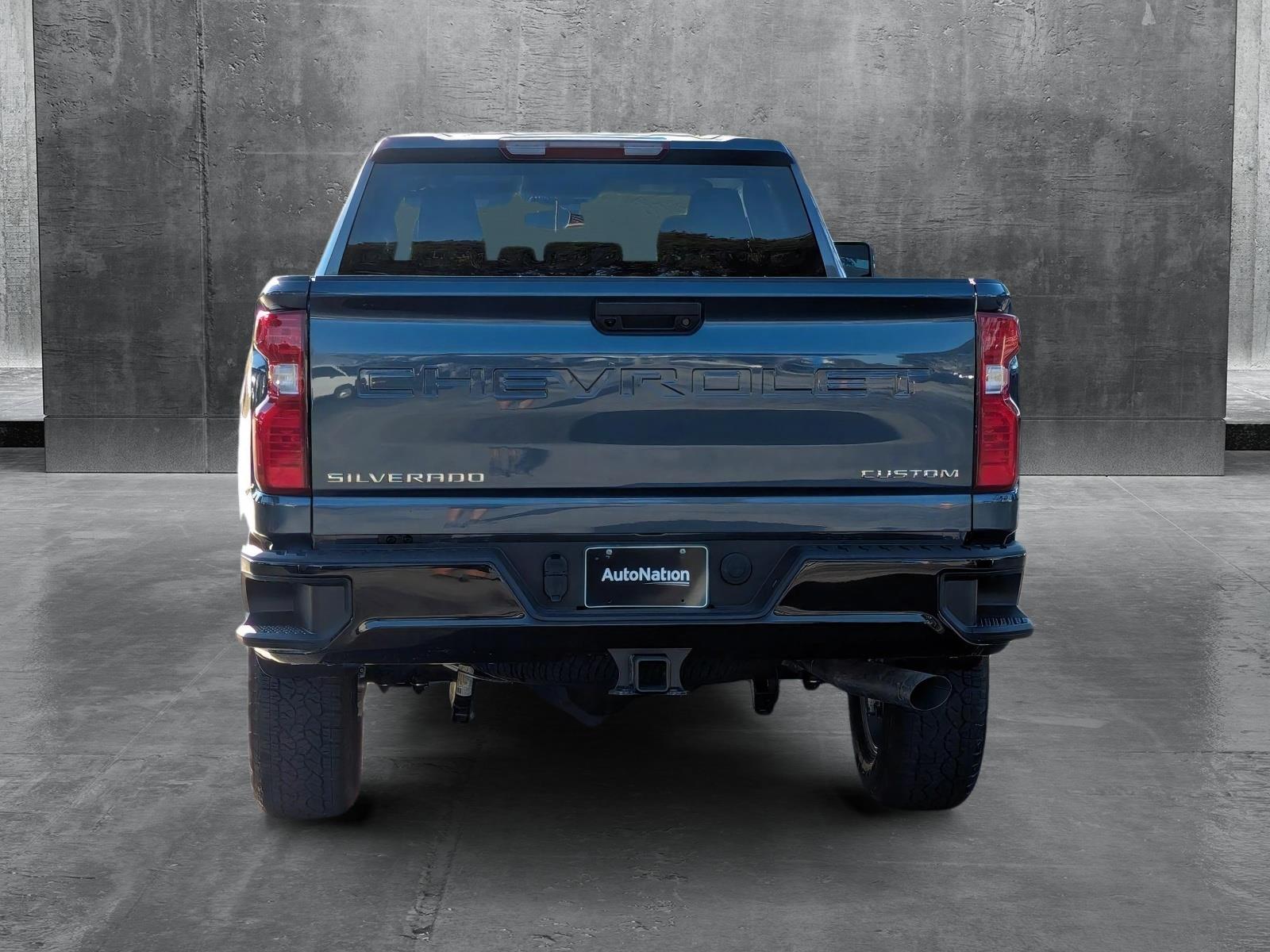 2025 Chevrolet Silverado 2500 HD Vehicle Photo in GREENACRES, FL 33463-3207