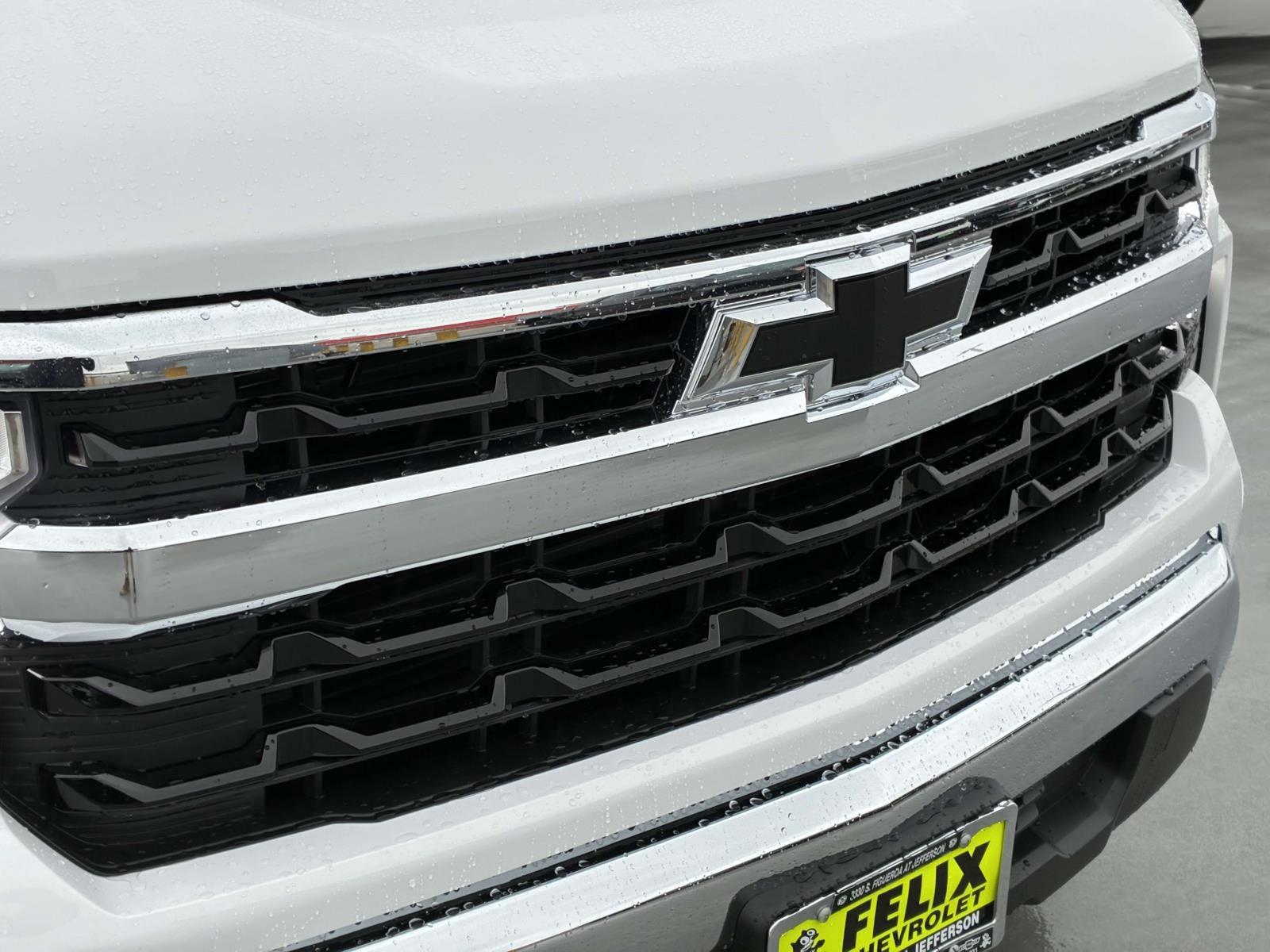 2025 Chevrolet Silverado 1500 Vehicle Photo in LOS ANGELES, CA 90007-3794