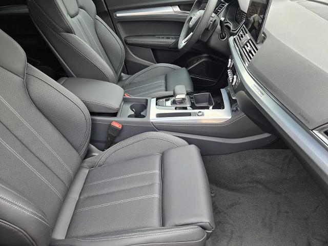 2025 Audi Q5 Sportback Vehicle Photo in SUGAR LAND, TX 77478