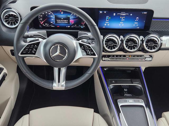 2025 Mercedes-Benz GLB Vehicle Photo in HOUSTON, TX 77079