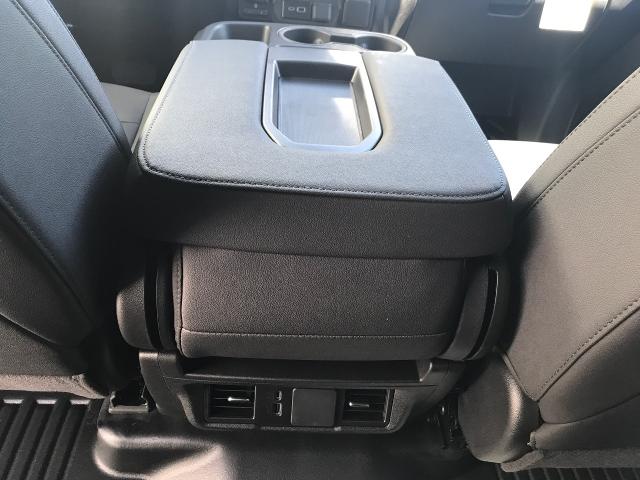 2025 GMC Sierra 3500 HD Vehicle Photo in GREEN BAY, WI 54303-3330