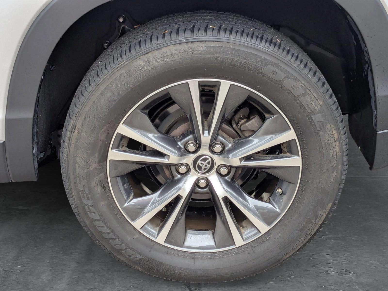 2019 Toyota Highlander Vehicle Photo in West Palm Beach, FL 33417