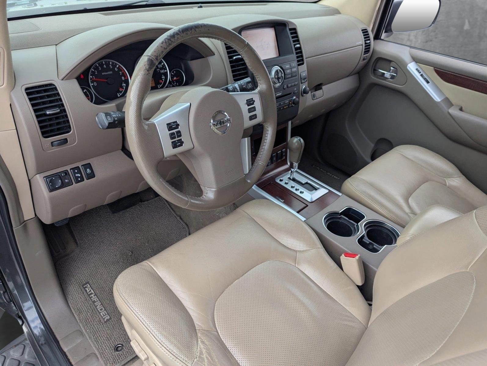 2008 Nissan Pathfinder Vehicle Photo in Ft. Myers, FL 33907