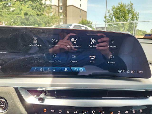 2025 Cadillac LYRIQ Vehicle Photo in HOUSTON, TX 77079
