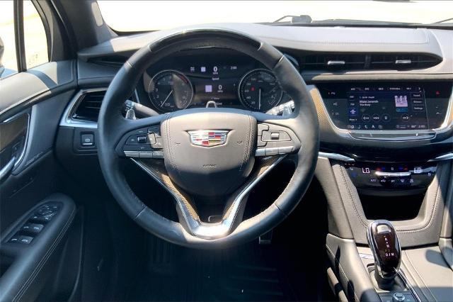 2022 Cadillac XT6 Vehicle Photo in Kansas City, MO 64114