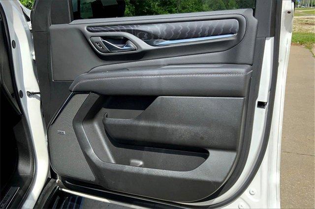 2023 GMC Yukon Vehicle Photo in KANSAS CITY, MO 64114-4545