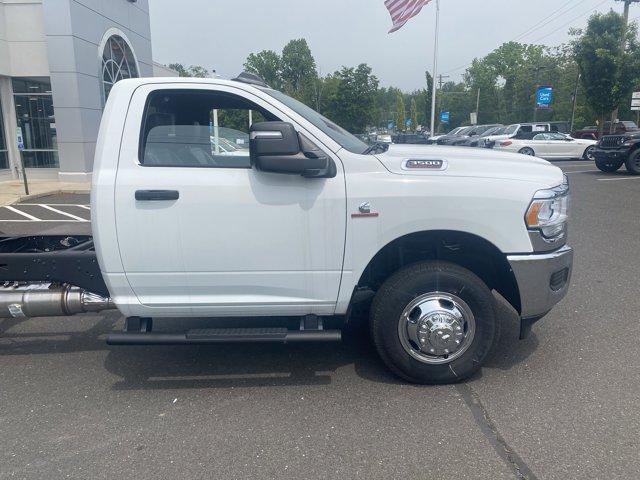 2024 Ram 3500 Chassis Cab Vehicle Photo in Doylsetown, PA 18901