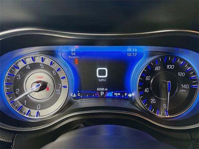 2022 Chrysler 300 Vehicle Photo in PUYALLUP, WA 98371-4149